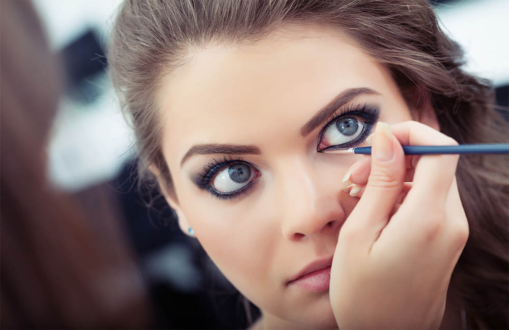 Useful eyeliner hacks to consider